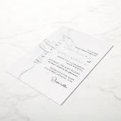 Moderne Zilveren Script Bruiloft  Folie Uitnodiging (Gedraaid)