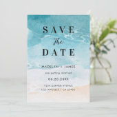 Moderne zomer strand bruiloft aan de oceaan save the date (Staand voorkant)