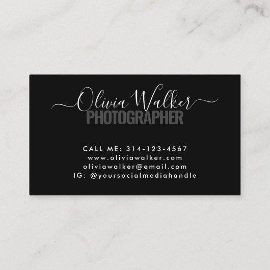 Moderne Zwart Chic Signature Script Fotograaf Visitekaartje (Achterkant)