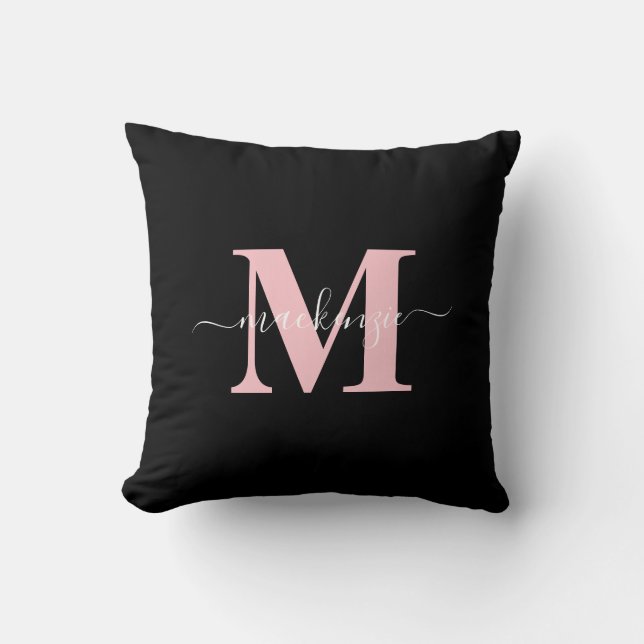 Moderne Zwart en Roze Elegant Monogram Naam Kussen (Voorkant)