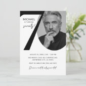 Moderne zwart-wit 70ste foto verjaardagsfeestje kaart (Staand voorkant)