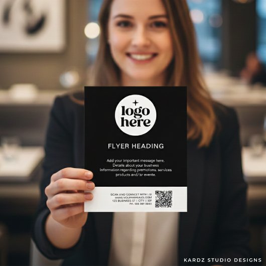 Moderne Zwart & Wit Aangepast Logo QR Code Zakelij Flyer