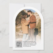 Moderne zwart-wit-boogfoto QR-code bruiloft Kaart (Achterkant)
