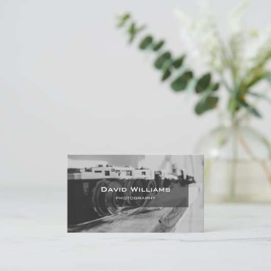 Moderne zwart-wit camera fotograaf visitekaartje (Staand voorkant)