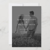 Moderne zwart-wit foto minimalistische bruiloft kaart (Voorkant)