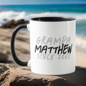 Moderne zwart-wit grunge voor de coole Grampa Mok