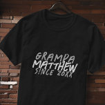Moderne zwart-wit grunge voor de coole Grampa T-shirt<br><div class="desc">Dit grunge en moderne ontwerp is samengesteld uit san serif typografie.</div>