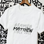 Moderne zwart-wit grunge voor de coole Grampa T-shirt<br><div class="desc">Dit grunge en moderne ontwerp is samengesteld uit san serif typografie.</div>
