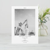 Moderne zwart-wit minimalistische moderne foto kaart (Staand voorkant)