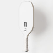 Moderne zwart-wit monogram pickleball paddle (Links)