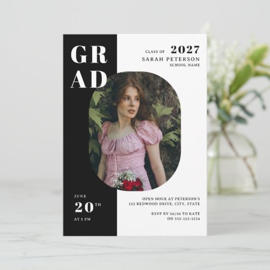 Moderne zwart-wit typografie Foto Afstuderen Kaart (Staand voorkant)
