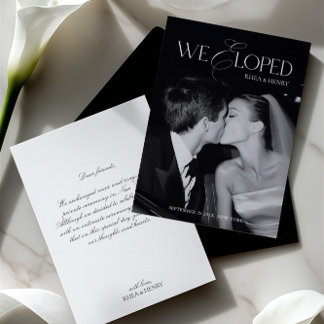 Moderne zwart-wit 'We Eloped'-trouwkaart Aankondiging