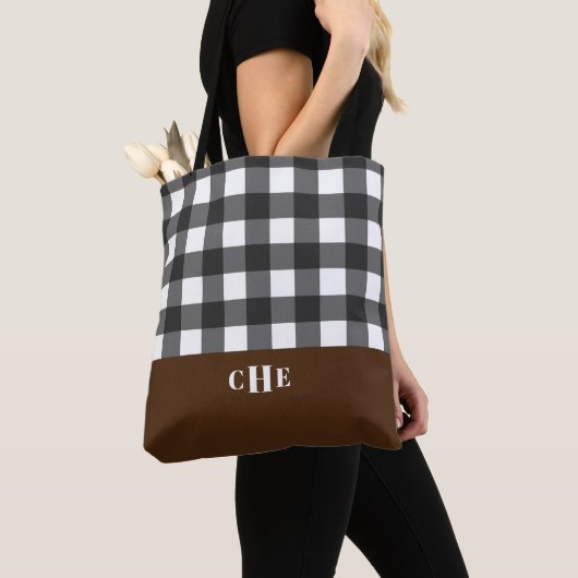Moderne zwart-witte buffel gespeeld met monogram tote bag (Dichtbij)