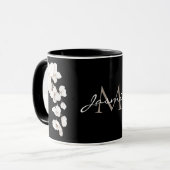 Moderne zwart-witte orchidee monogrammok mok (Voorkant links)