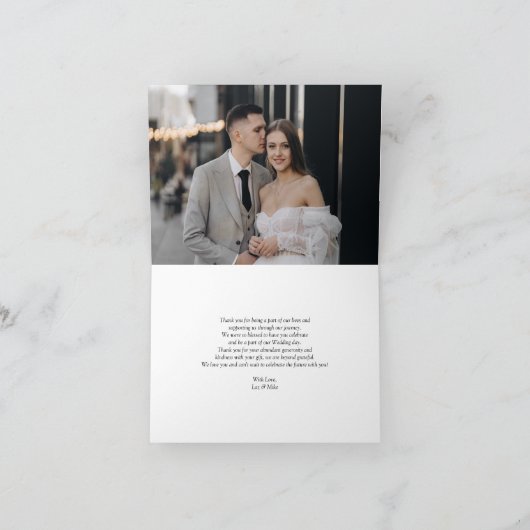 Moderne zwart-witte Pas getrouwd foto bedankkaart (Binnen)