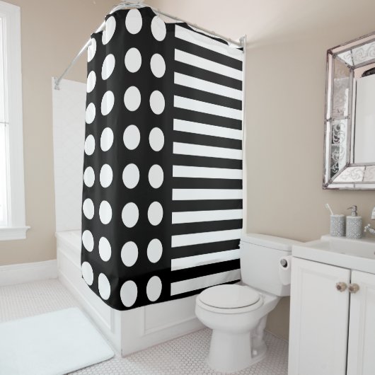 Moderne zwart-witte stippen strepen douchegordijn (In situ)