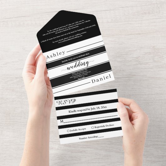 Moderne zwart-witte strepen Elegante bruiloft All In One Uitnodiging (Afscheurbaar)
