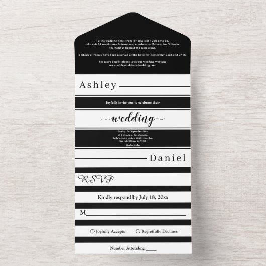 Moderne zwart-witte strepen Elegante bruiloft All In One Uitnodiging (Binnen)