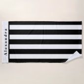 Moderne zwart-witte strepen strandlaken (Voorkant)