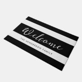 Moderne zwart-witte strepen welkom deurmat (Schuin)