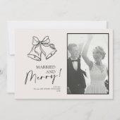 Moderne Zwarte Boog Getrouwd & Vrolijk Verticale F Feestdagenkaart (Voorkant)