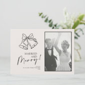 Moderne Zwarte Boog Getrouwd & Vrolijk Verticale F Feestdagenkaart (Staand voorkant)