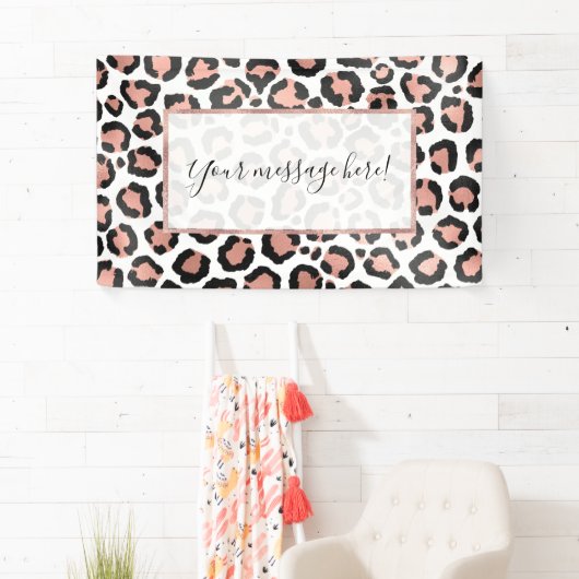 Moderne zwarte Chic-Roos Gold Foil Leopard-printer Spandoek (Insitu)
