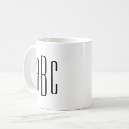 Moderne Zwarte Drielettermonogram Koffiemok (Voorkant links)