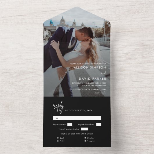 Moderne Zwarte Eenvoudige Trouwfoto All In One Uitnodiging (Binnen)