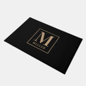 Moderne zwarte en bruine familienaam monogram deurmat (Schuin)