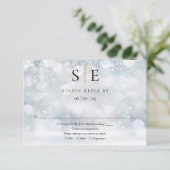 Moderne Zwarte en Gouden Monogram Winter Bruiloft RSVP Kaartje (Staand voorkant)