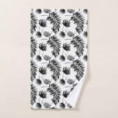 Moderne zwarte en witte botanische palmbladeren| bad handdoek (Handdoek)