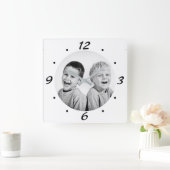Moderne zwarte en witte fotocollage vierkante klok (Huis)