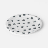 Moderne zwarte en witte kerstsnowflakes papieren bordje (Gekanteld)