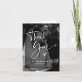 Moderne zwarte en witte overlay | Fotobruiloft Bedankkaart (Voorkant)