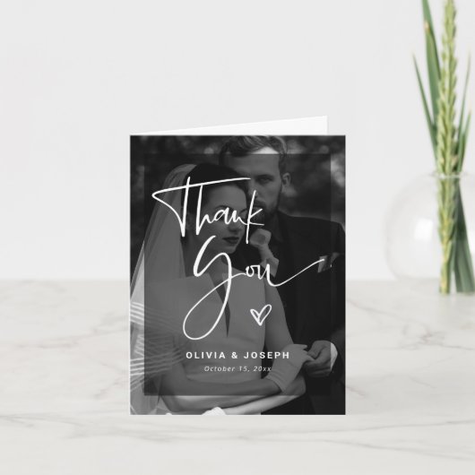 Moderne zwarte en witte overlay | Fotobruiloft Bedankkaart (Voorkant)
