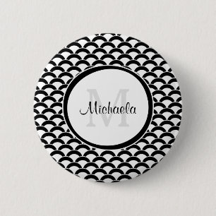 Moderne zwarte en witte schelpen Monogram en naam Ronde Button 5,7 Cm