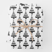 Moderne zwarte en witte witte kerstbomen inpakpapier vel (In situ)