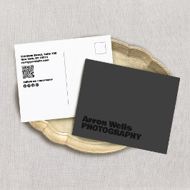 Moderne zwarte en zwarte vetgedrukte typografie QR Briefkaart