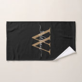 Moderne zwarte gouden monogram naam in script bad handdoek (Handdoek)