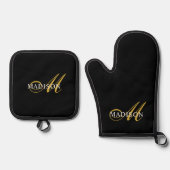 Moderne Zwarte Gouden Monogram Script Ovenwant & Pannenlap Set (Voorkant)