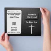 Moderne Zwarte Gradiënt Kerkbulletin Flyer (Hand)