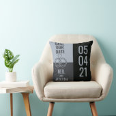 Moderne Zwarte & Grijze Save The Date Kussen (Stoel)