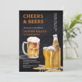 Moderne Zwarte Krijtbord Cheers & Beers Verjaardag Kaart (Staand voorkant)