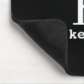 Moderne zwarte monogram naam gepersonaliseerd muismat (Hoek)