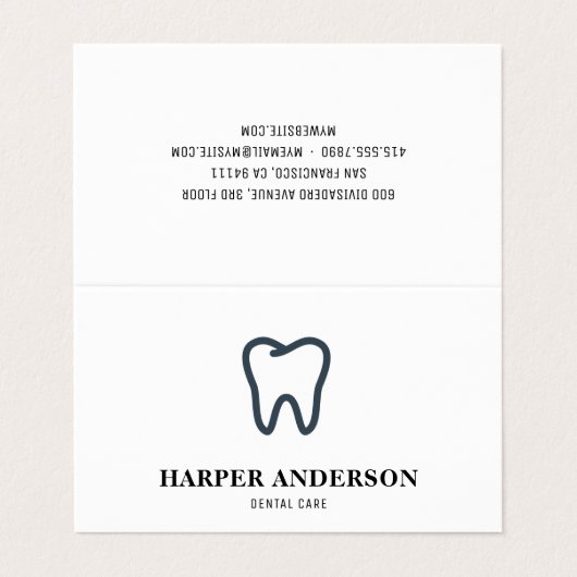 Moderne zwarte professionele tandheelkundige zorg visitekaartje (Buitenkant ongevouwen)
