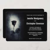 Moderne zwarte Roos drift bloed petale bruiloft Kaart (Voorkant / Achterkant)