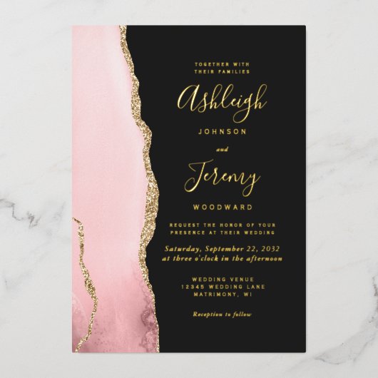 Moderne, zwarte roze goudbruine donkere bruiloft folie uitnodiging (Voorkant)