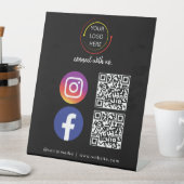 Moderne zwarte sociale media QR-code voetstuk Reclamebord Met Voetstuk (Insitu)