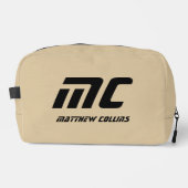 Moderne Zwarte Typografie Cool Beige Eenvoudige Ma Toilettasje (Voorkant)